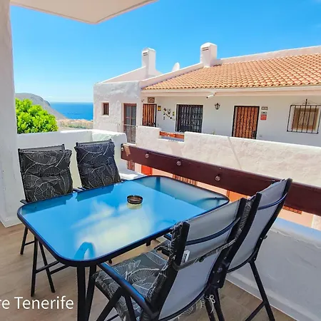 Cozy With Wonderful View - Cristianos Apartment